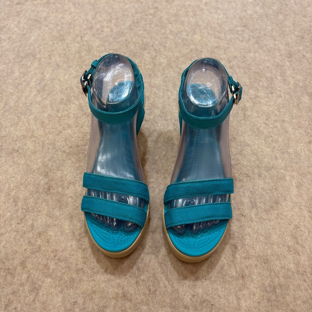 CROCS Leigh II Double Strap Wedge Comfort Sandal Teal Turquoise Womens size 8 - Picture 2 of 14